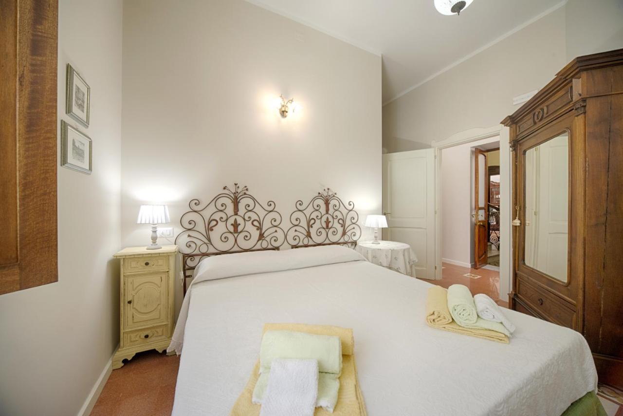 B&B A Casa Di Teresa Olbia Eksteriør billede