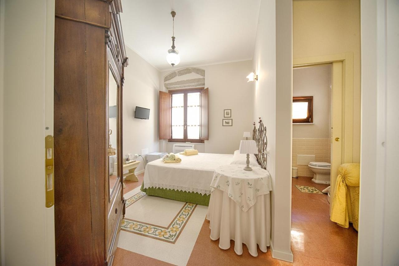 B&B A Casa Di Teresa Olbia Eksteriør billede