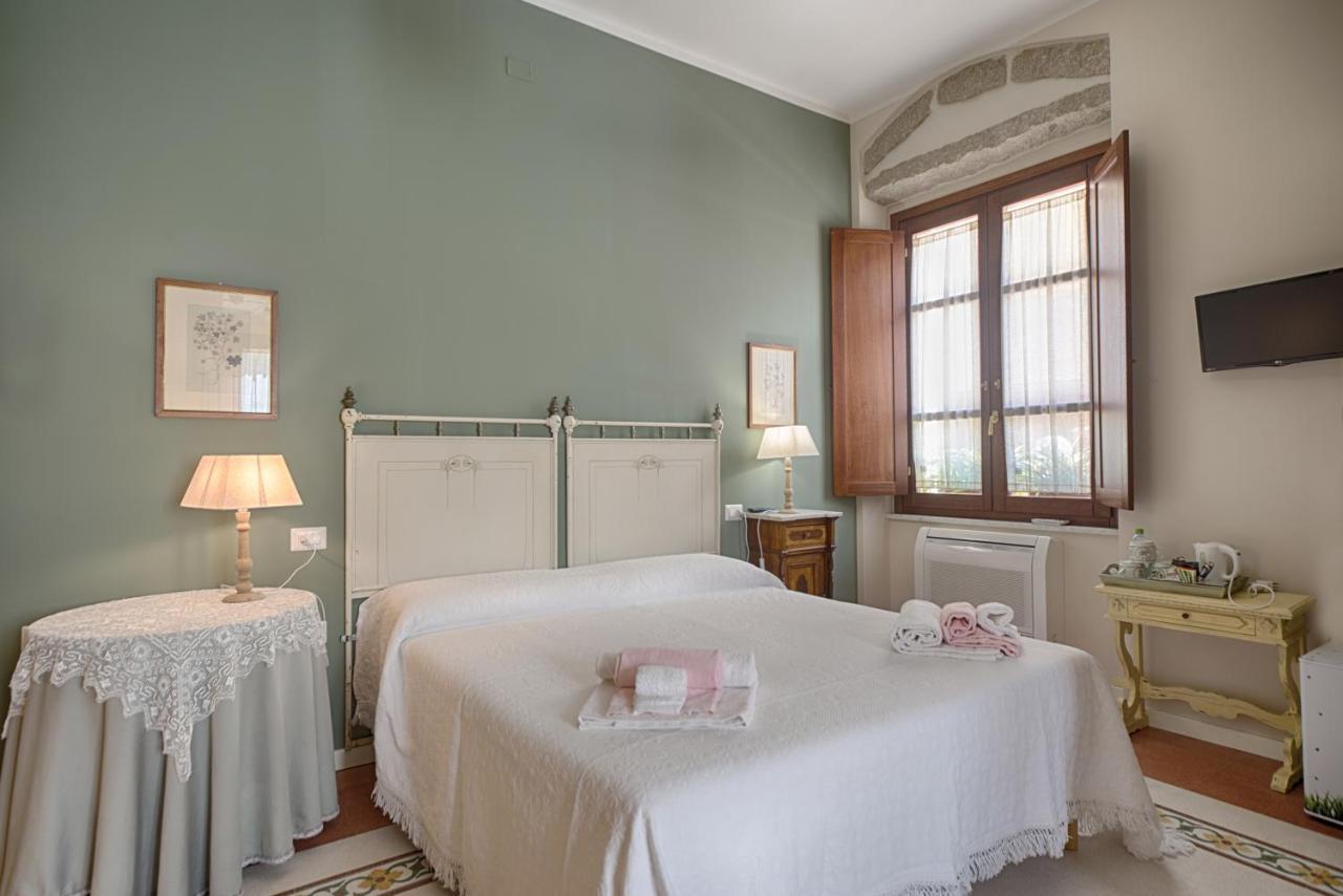 B&B A Casa Di Teresa Olbia Eksteriør billede